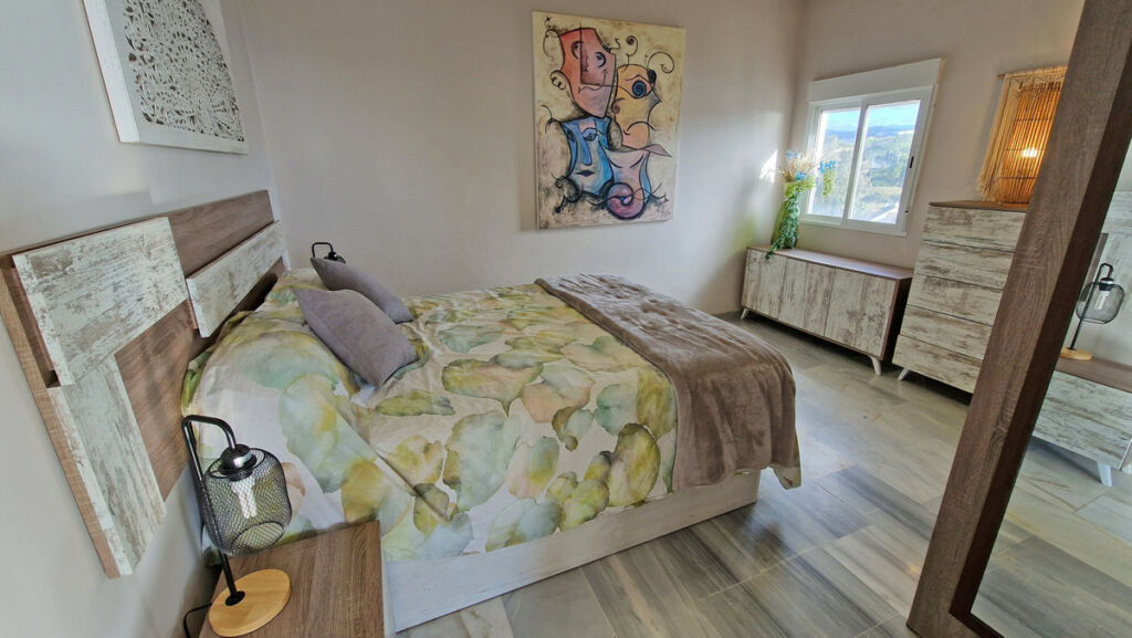 Middle Floor Apartment Estepona Málaga - image 17