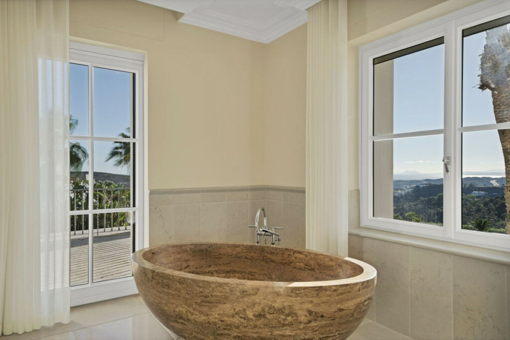 Detached Villa Benahavís Málaga - image 17