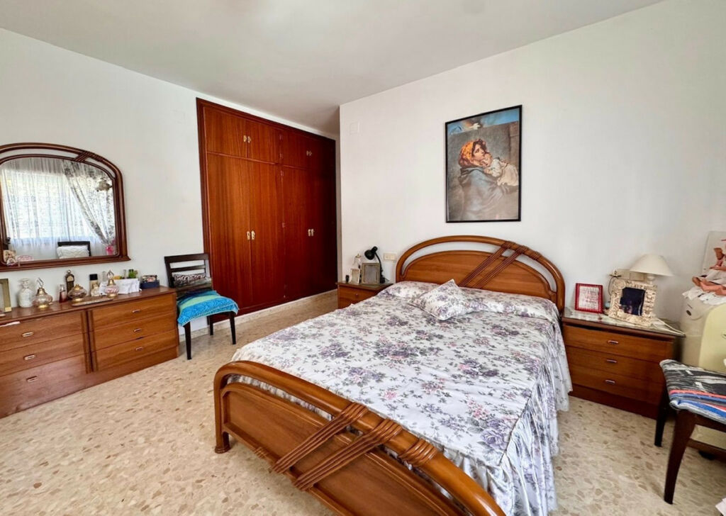 Detached Villa Alhaurín de la Torre Málaga - image 17