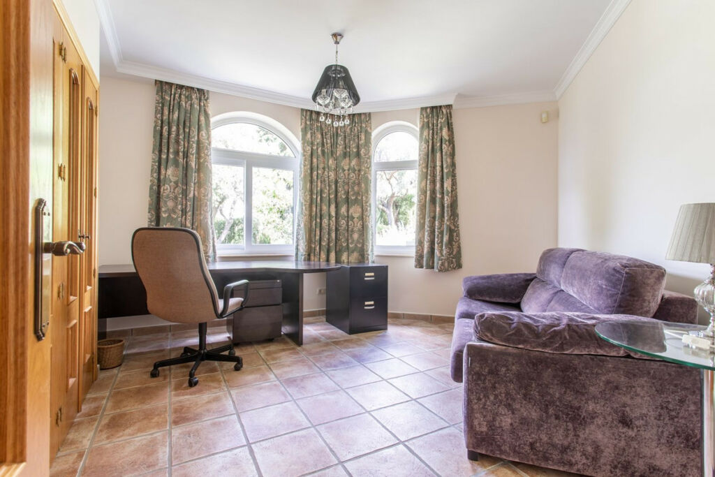 Detached Villa Istán Málaga - image 17