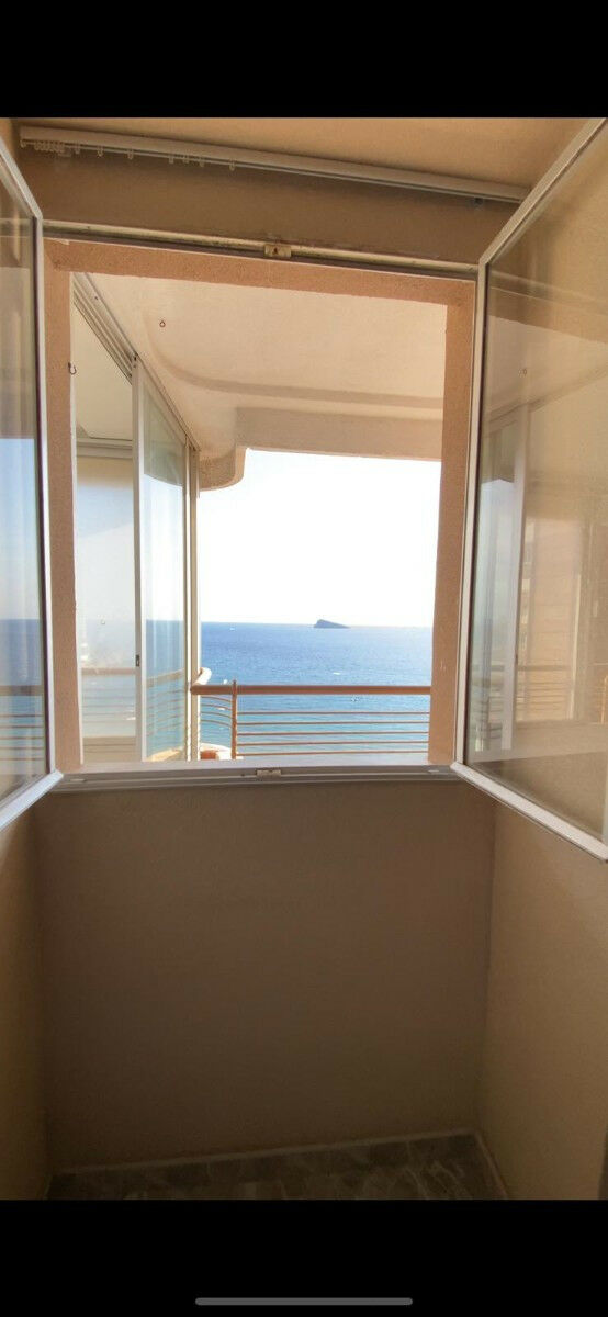 Middle Floor Apartment Benidorm Alicante - image 17