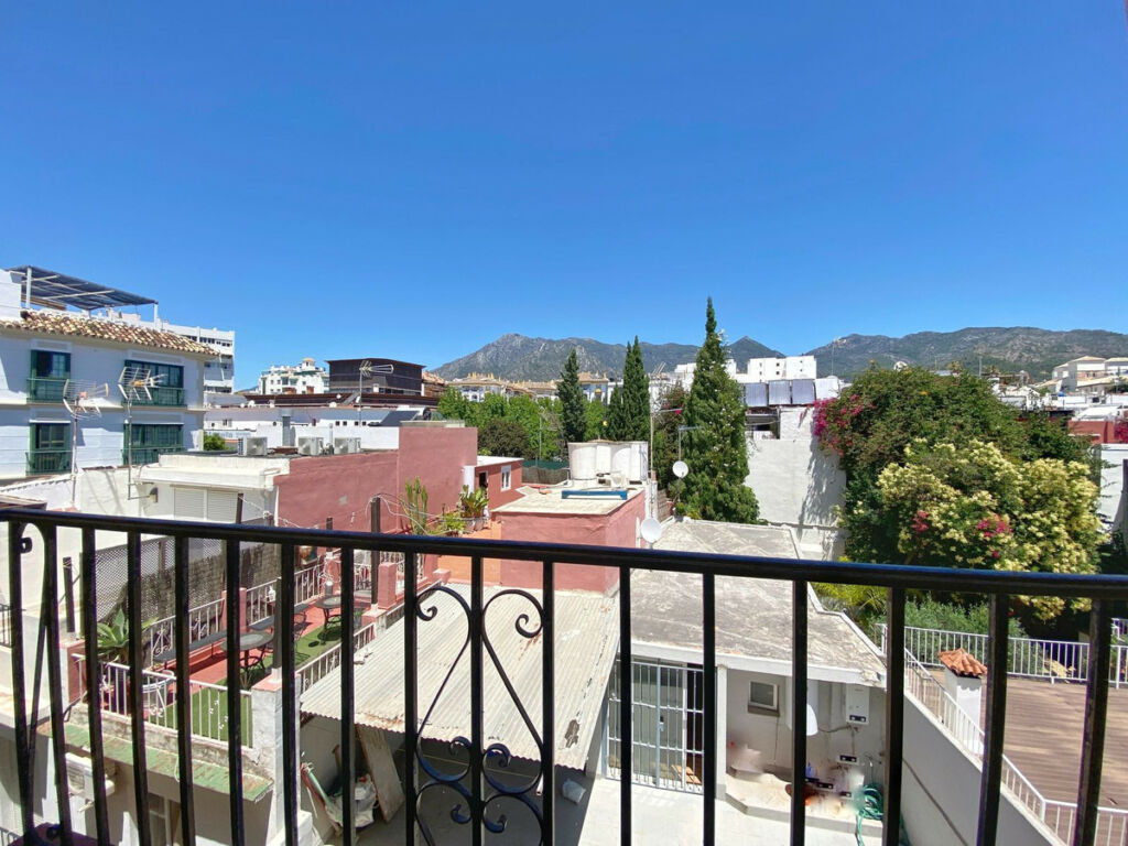 Top Floor Apartment Marbella Málaga - image 17
