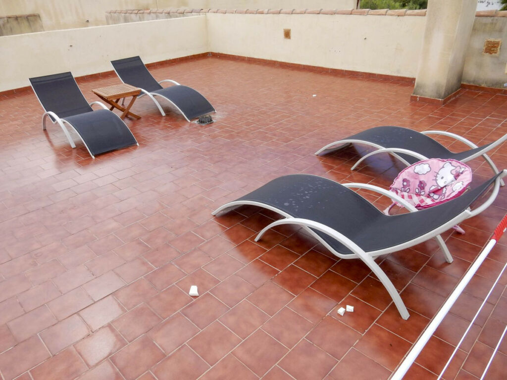 Penthouse La Duquesa Málaga - image 17