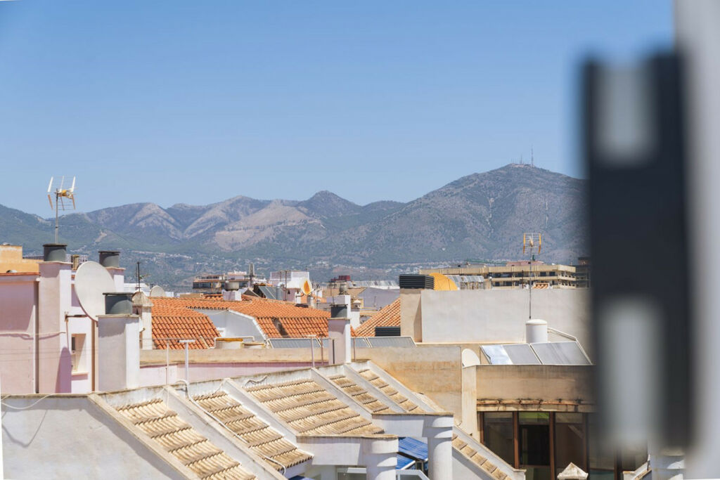 Penthouse Fuengirola Málaga - image 17