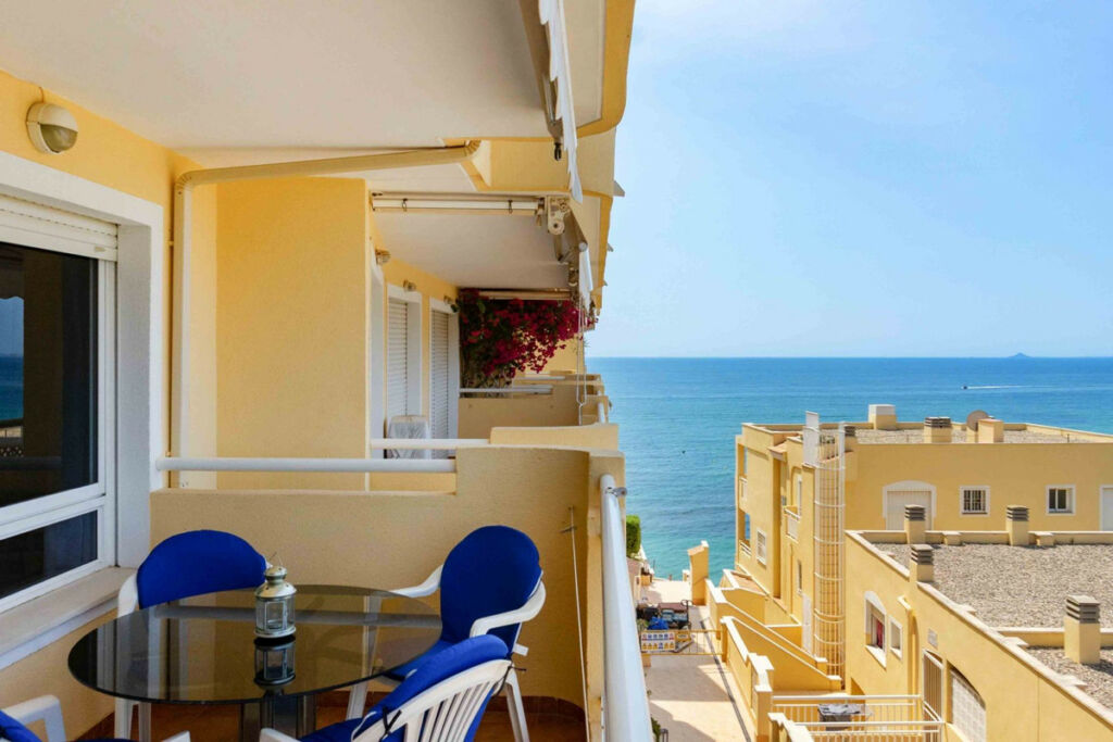 Middle Floor Apartment Campoamor Alicante - image 17