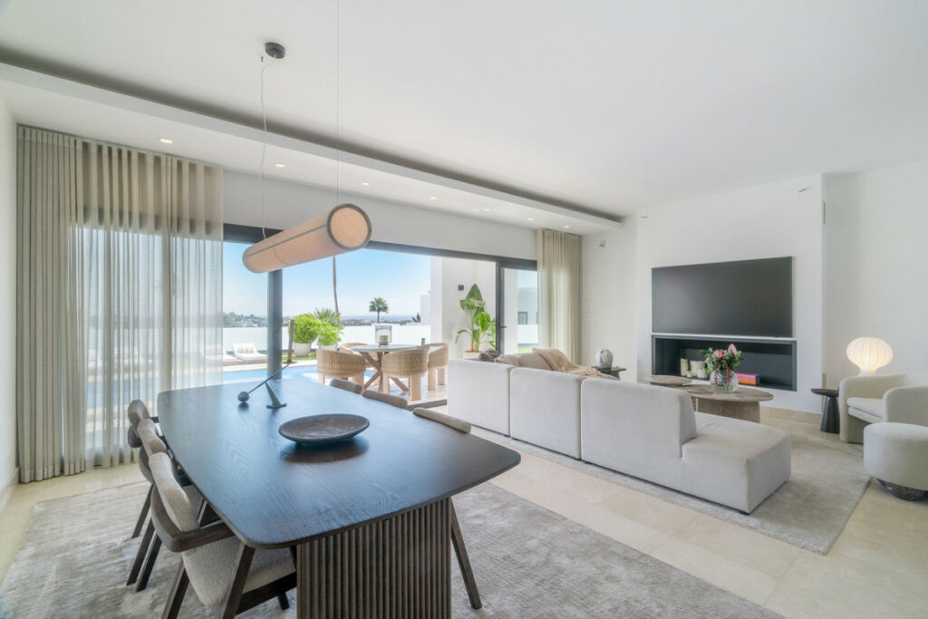 Detached Villa Benahavís Málaga - image 17