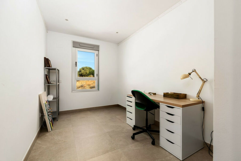 Townhouse Estepona Málaga - image 17