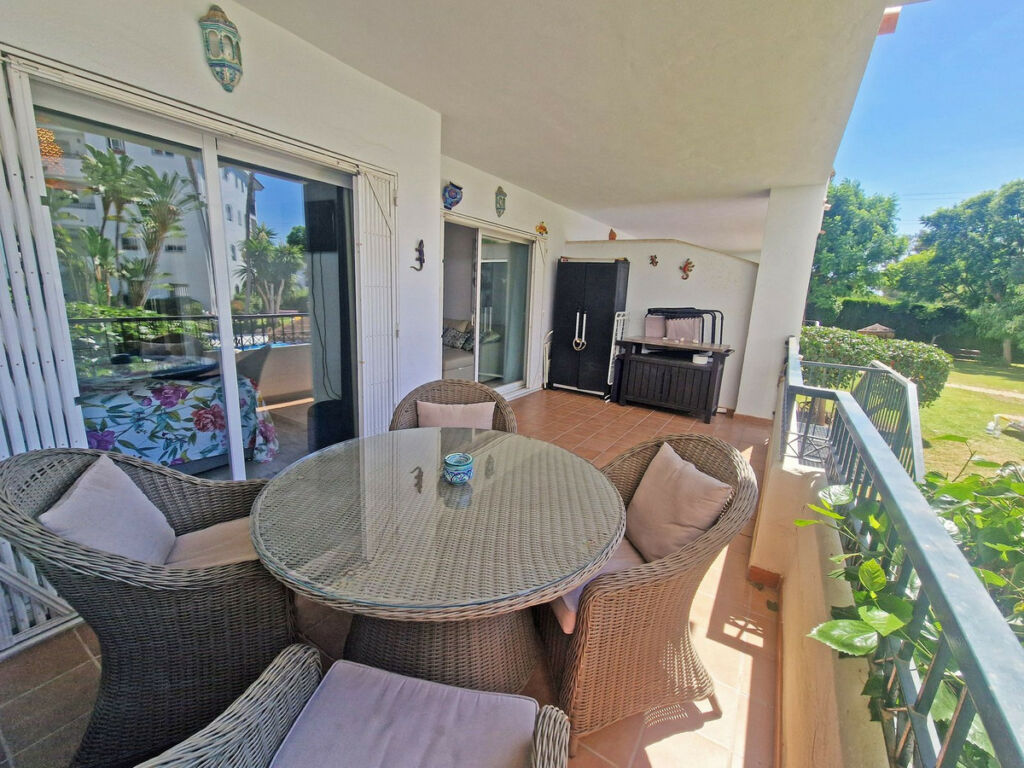 Ground Floor Apartment Calahonda Málaga - image 17
