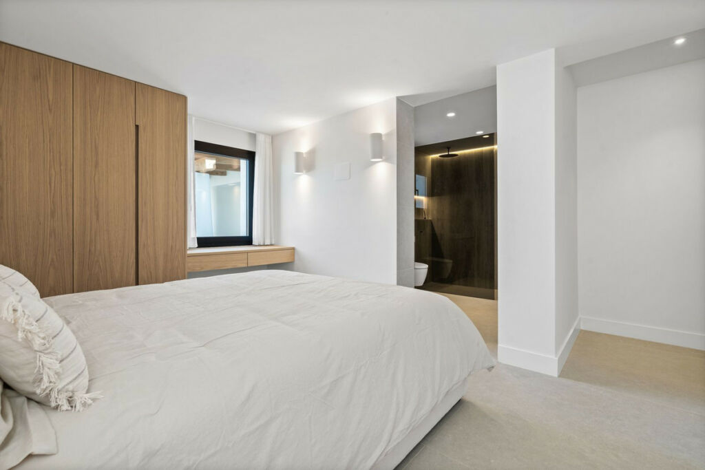 Detached Villa El Rosario Málaga - image 17
