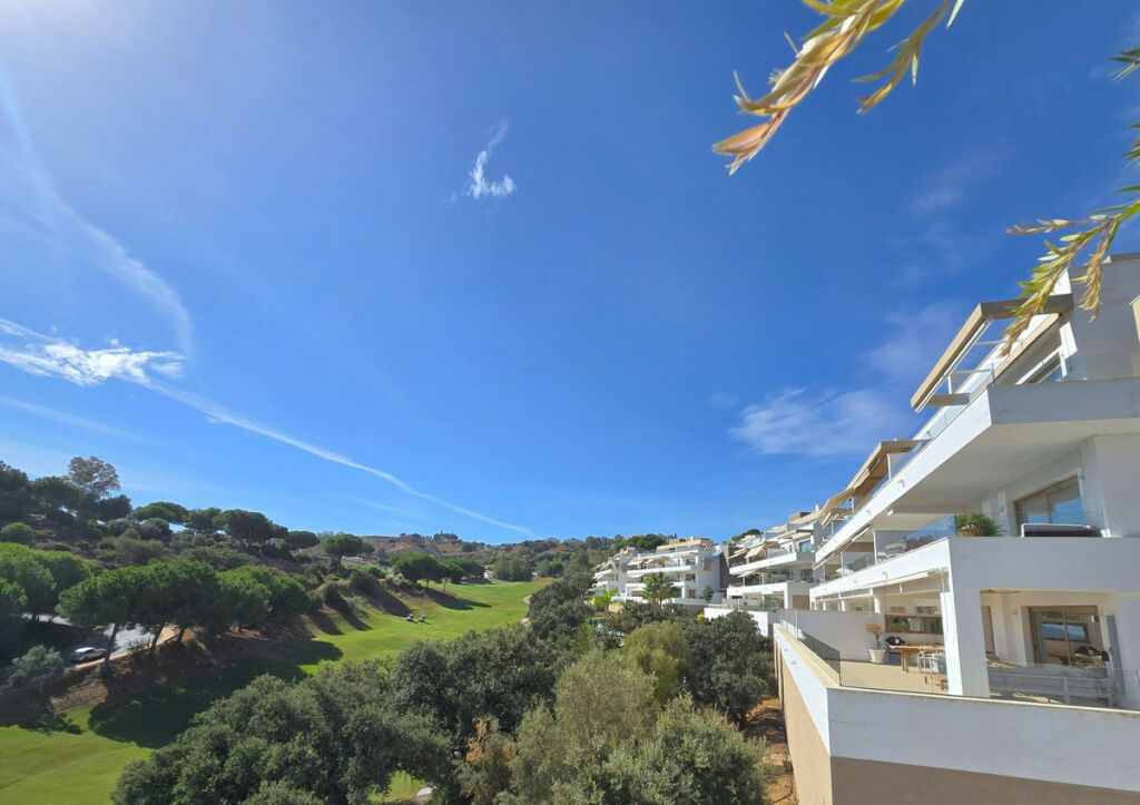 Middle Floor Apartment La Cala Golf Málaga - image 17