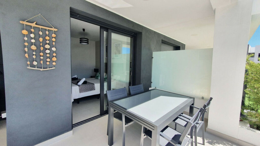 Ground Floor Apartment Bel Air Málaga - image 17