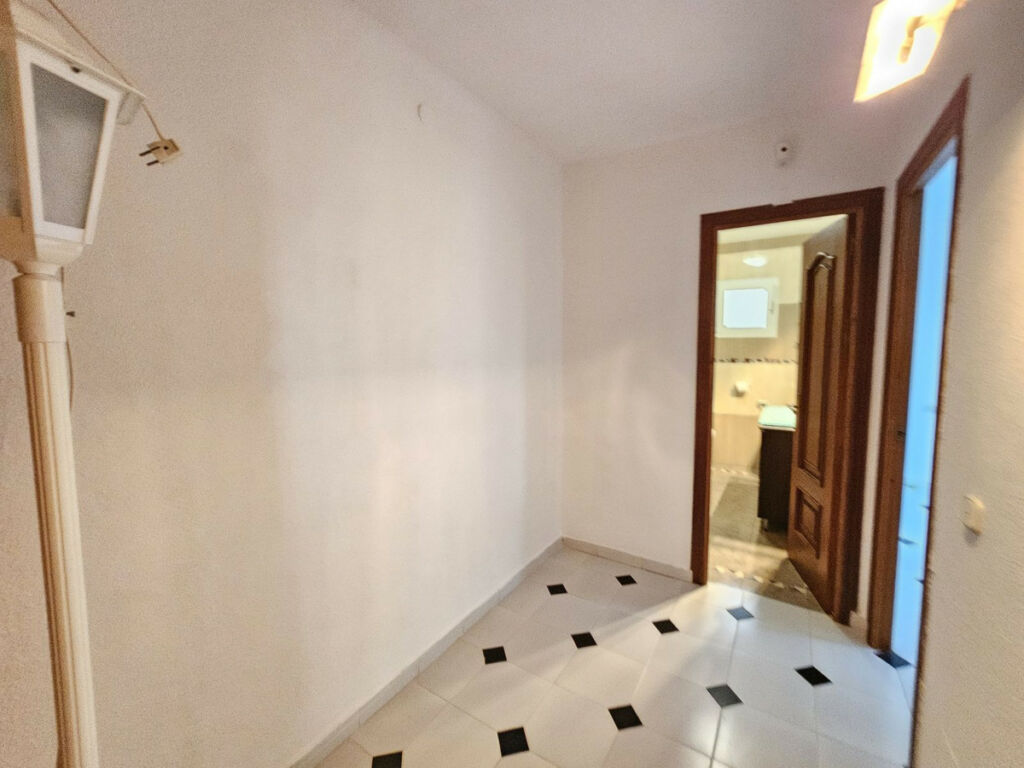 Townhouse El Chaparral Málaga - image 17