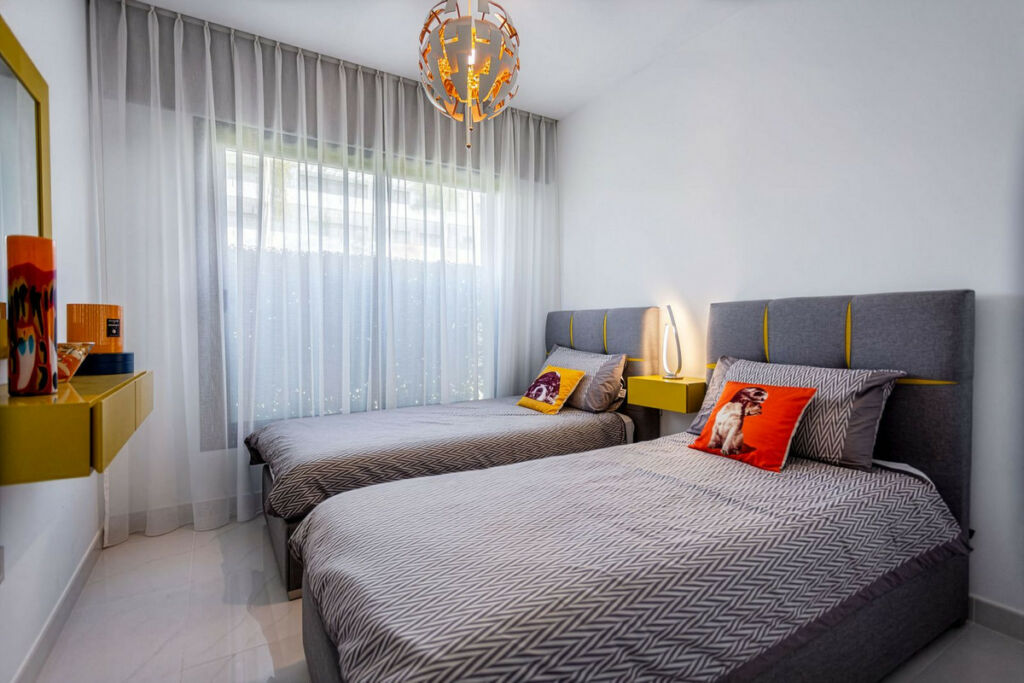 Middle Floor Apartment Estepona Málaga - image 17