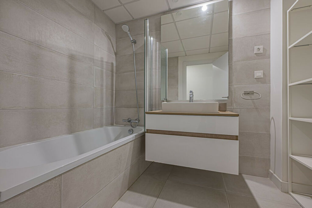 Ground Floor Apartment Selwo Málaga - image 17