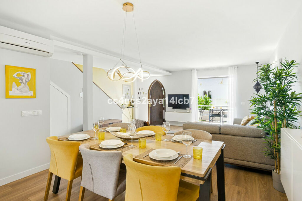 Townhouse Nueva Andalucía Málaga - image 17