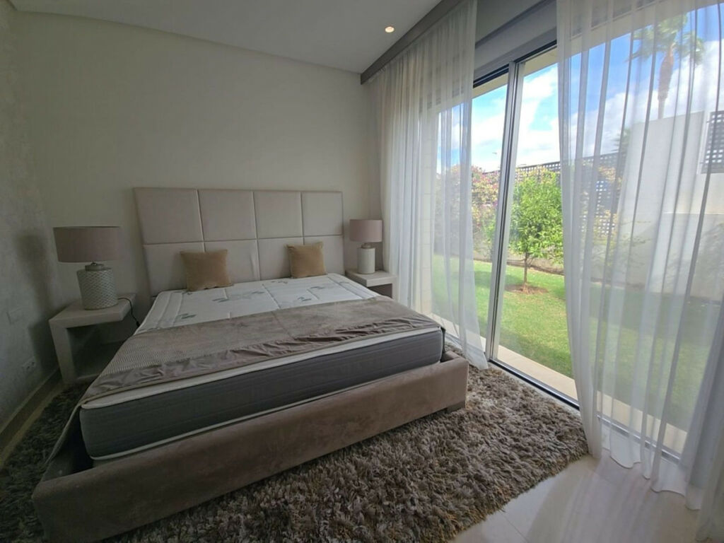 Detached Villa Río Real Málaga - image 16
