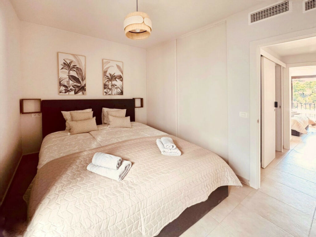 Ground Floor Apartment Altos de los Monteros Málaga - image 17