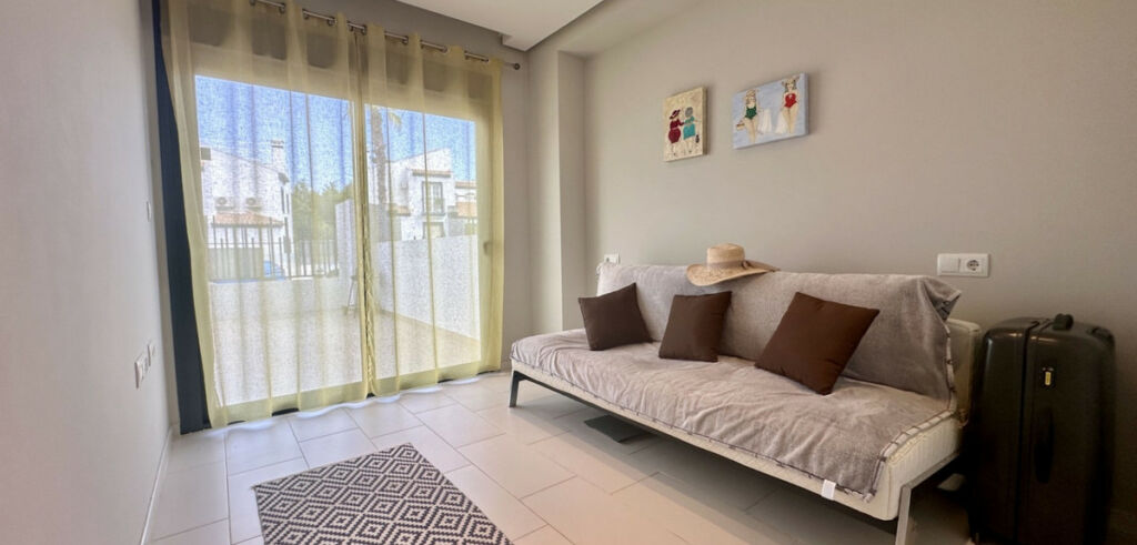 Ground Floor Apartment Villamartin Alicante - image 17