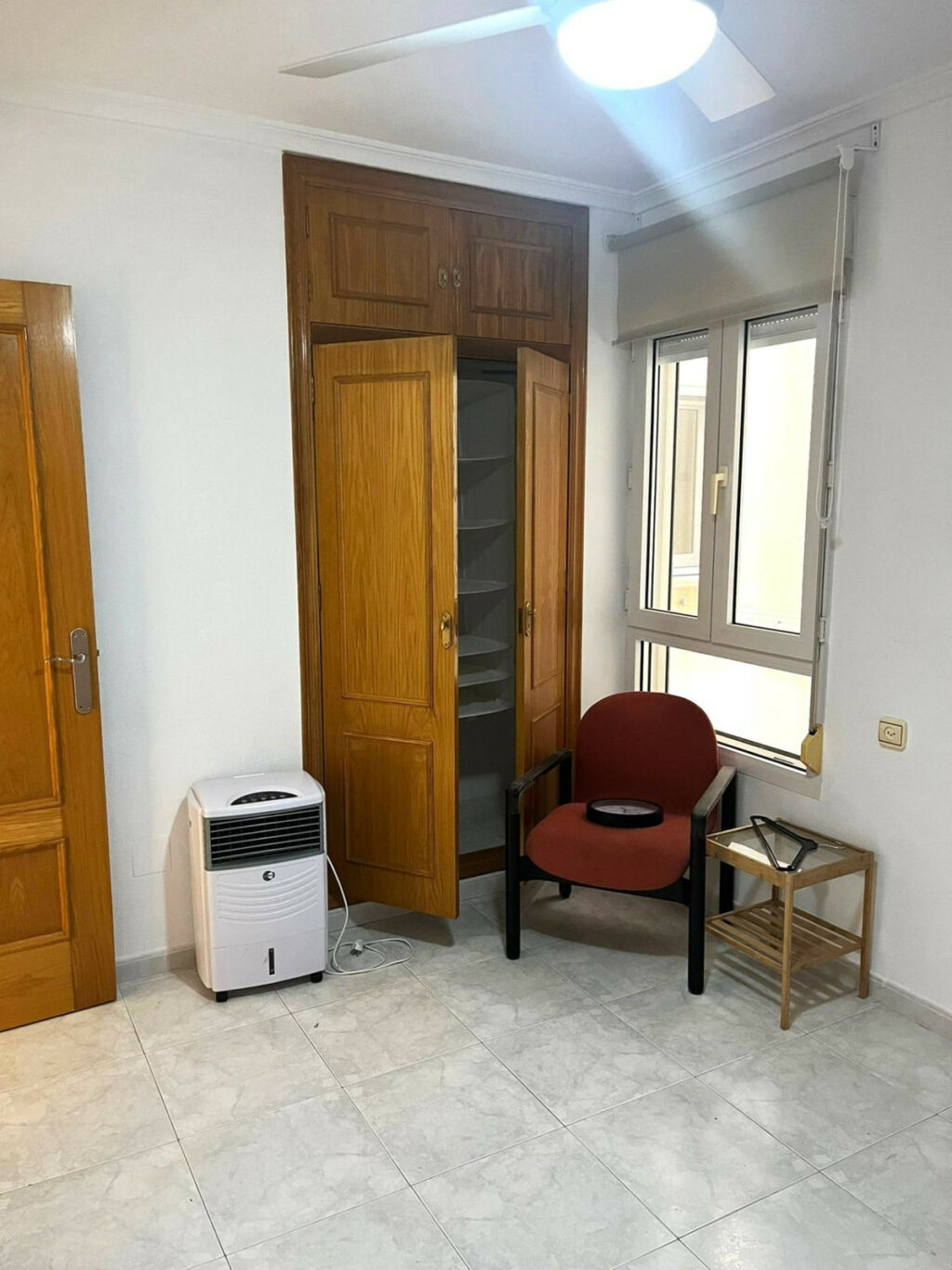 Middle Floor Apartment Torrevieja Alicante - image 17