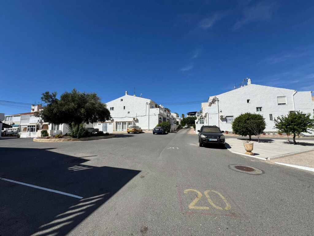 Duplex La Mata Alicante - image 17