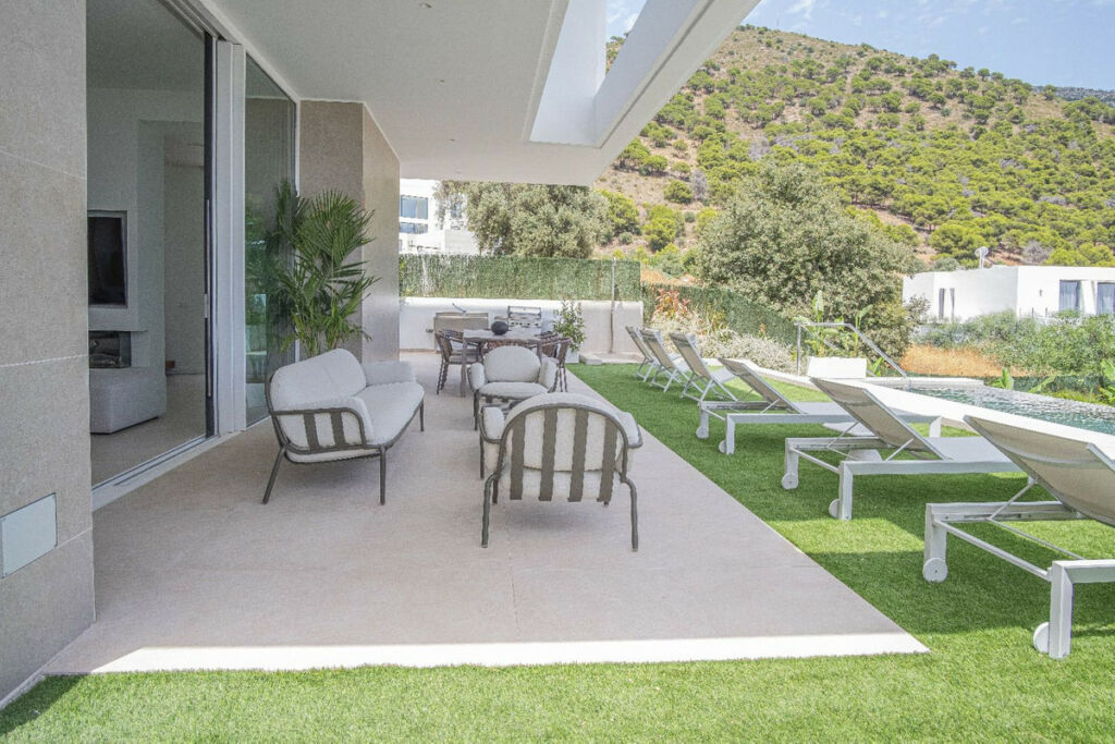 Detached Villa Mijas Málaga - image 17