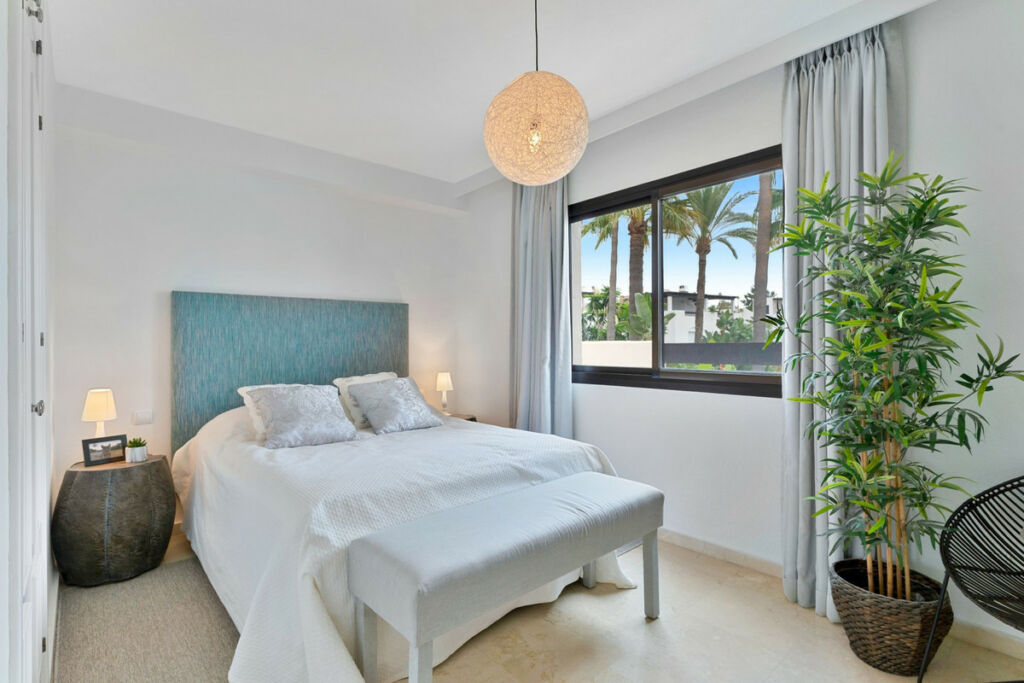 Townhouse San Pedro de Alcántara Málaga - image 17