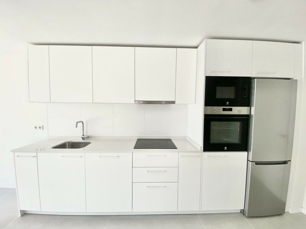 Middle Floor Apartment Nueva Andalucía Málaga - image 17