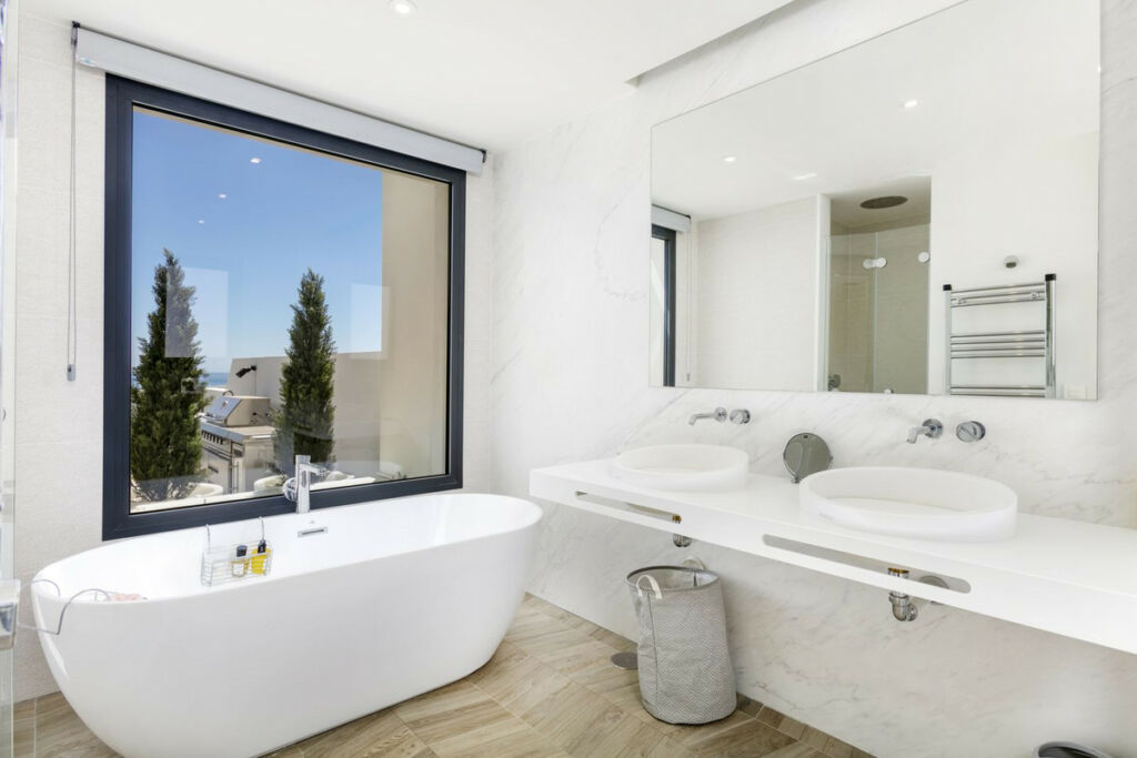 Townhouse Marbella Málaga - image 17