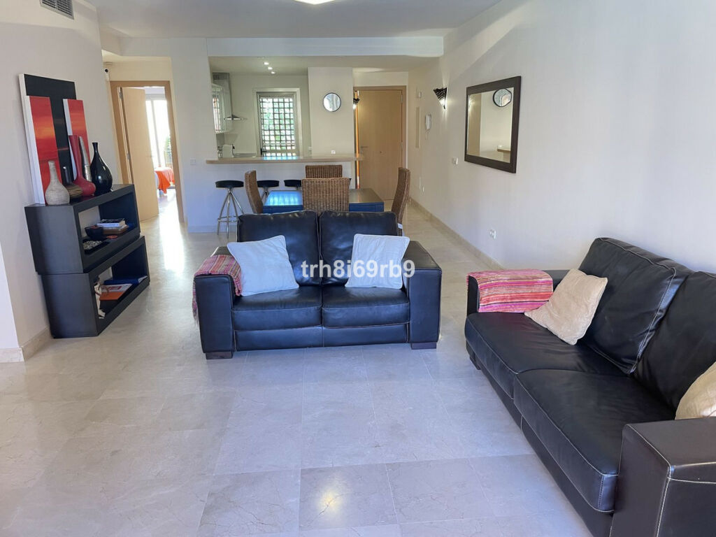Middle Floor Apartment Bel Air Málaga - image 17