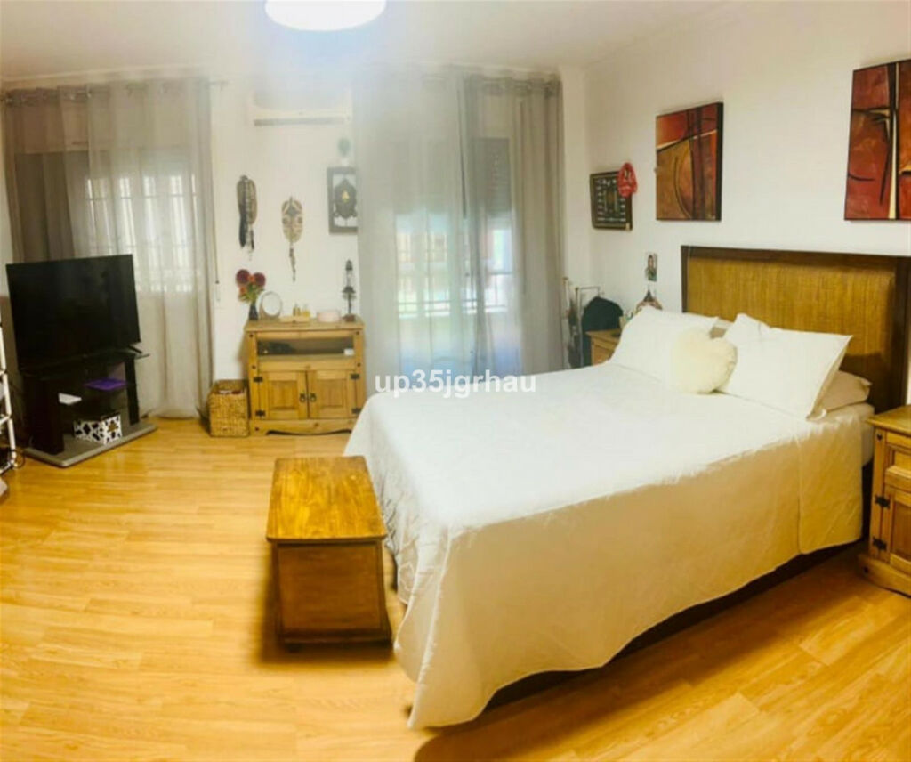 Top Floor Apartment Estepona Málaga - image 16