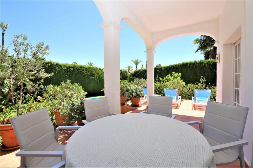 Detached Villa Marbella Málaga - image 17