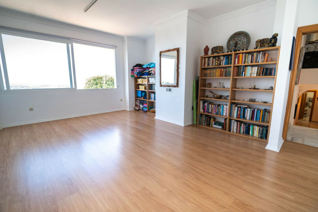 Detached Villa Mijas Málaga - image 17