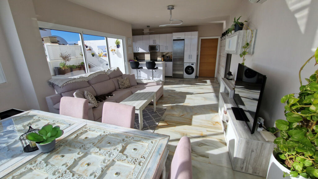 Middle Floor Apartment Estepona Málaga - image 18