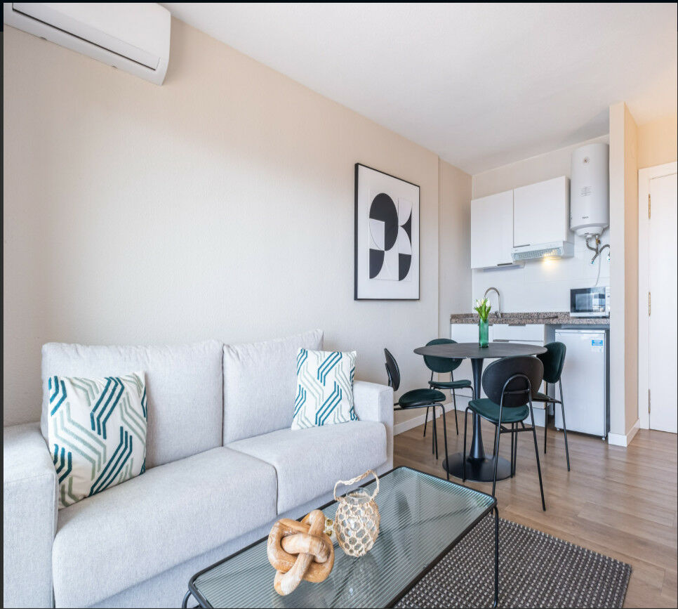 Middle Floor Apartment Benidorm Alicante - image 18