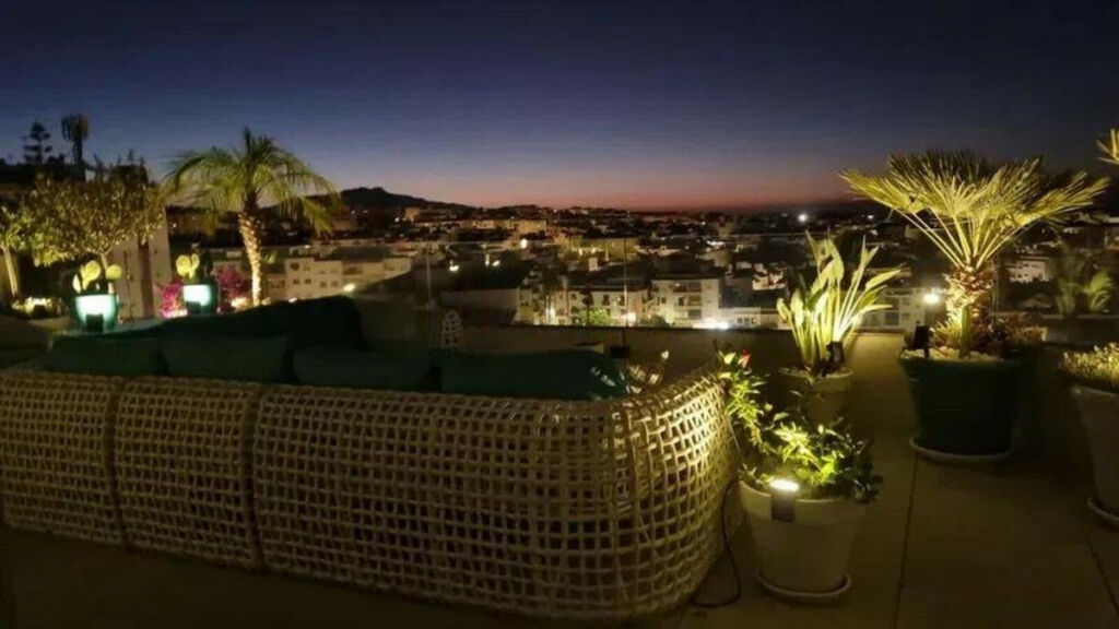 Penthouse Estepona Málaga - image 18