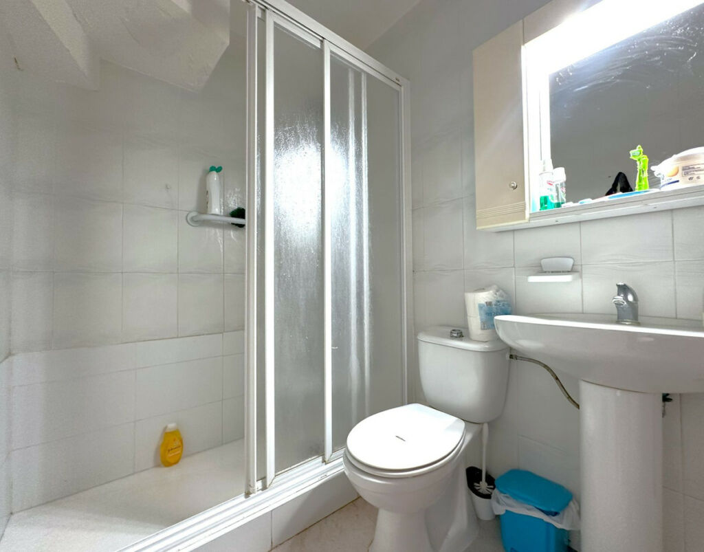 Townhouse Manilva Málaga - image 17