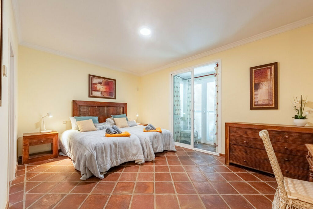 Semi-Detached House Casares Playa Málaga - image 18