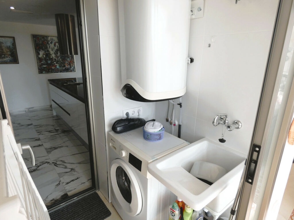 Middle Floor Apartment Los Dolses Alicante - image 18