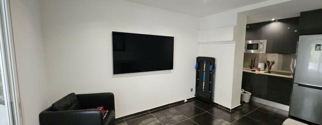 Middle Floor Apartment Estepona Málaga - image 18