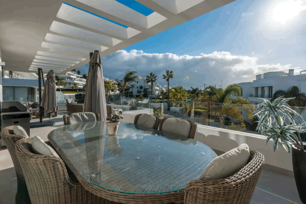 Penthouse Estepona Málaga - image 18