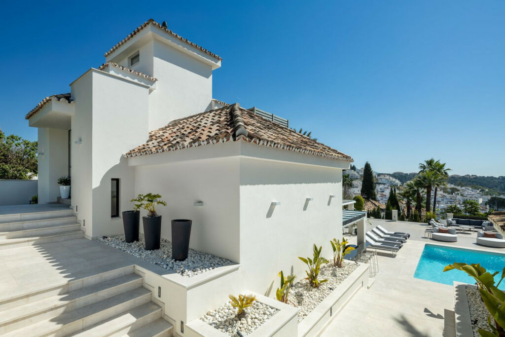 Detached Villa Nueva Andalucía Málaga - zdjęcie 18