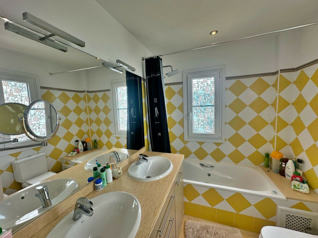 Detached Villa Selwo Málaga - image 18