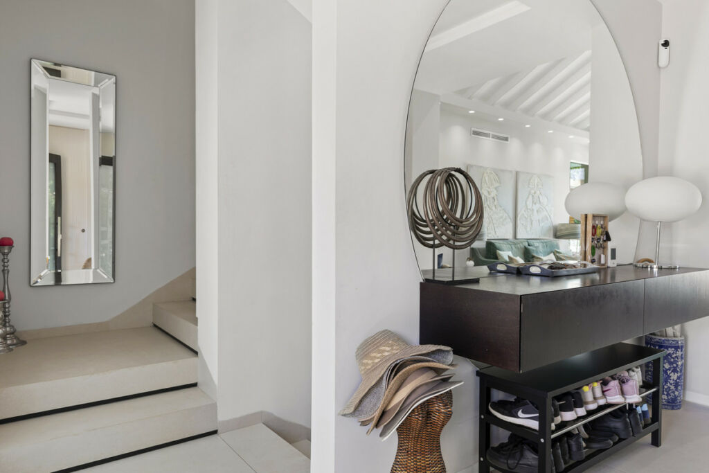 Detached Villa Guadalmina Alta Málaga - image 18