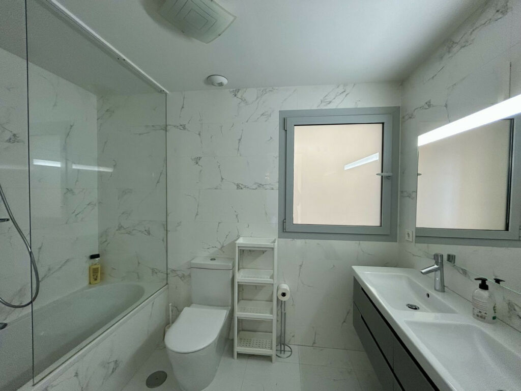 Middle Floor Apartment Fuengirola Málaga - image 18