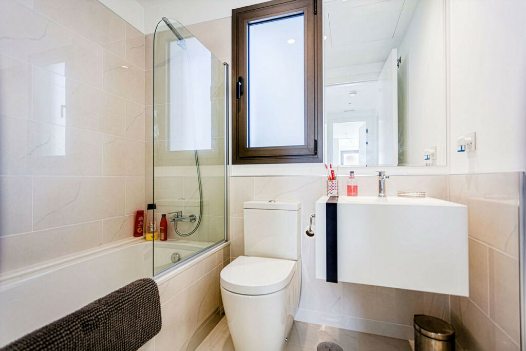 Middle Floor Apartment Estepona Málaga - image 18