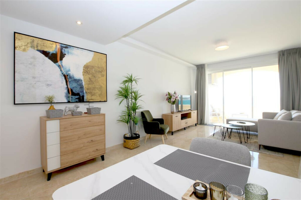 Ground Floor Apartment Estepona Málaga - image 18