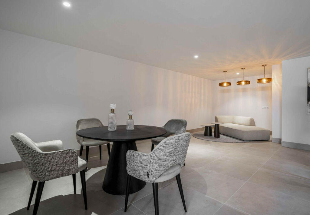 Detached Villa Atalaya Málaga - image 18
