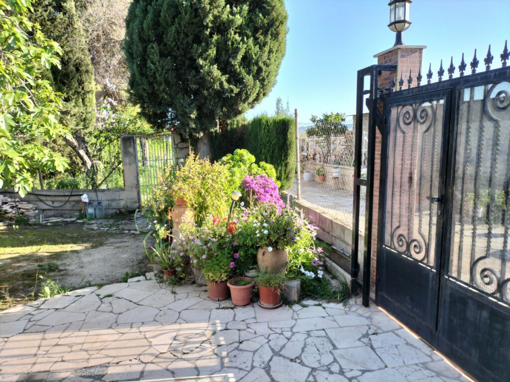 Detached Villa Elda Alicante - image 18
