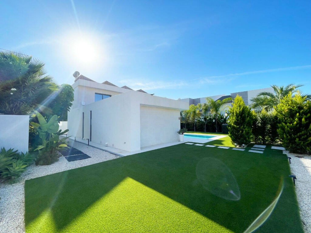 Detached Villa Calpe Alicante - image 18