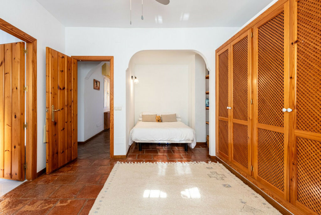 Detached Villa Alhaurín de la Torre Málaga - image 18